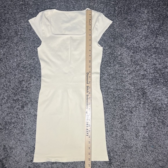 OQQ Trending Viral Tummy Control Short Sleeve Dress Small Cream - Picture 3 of 8